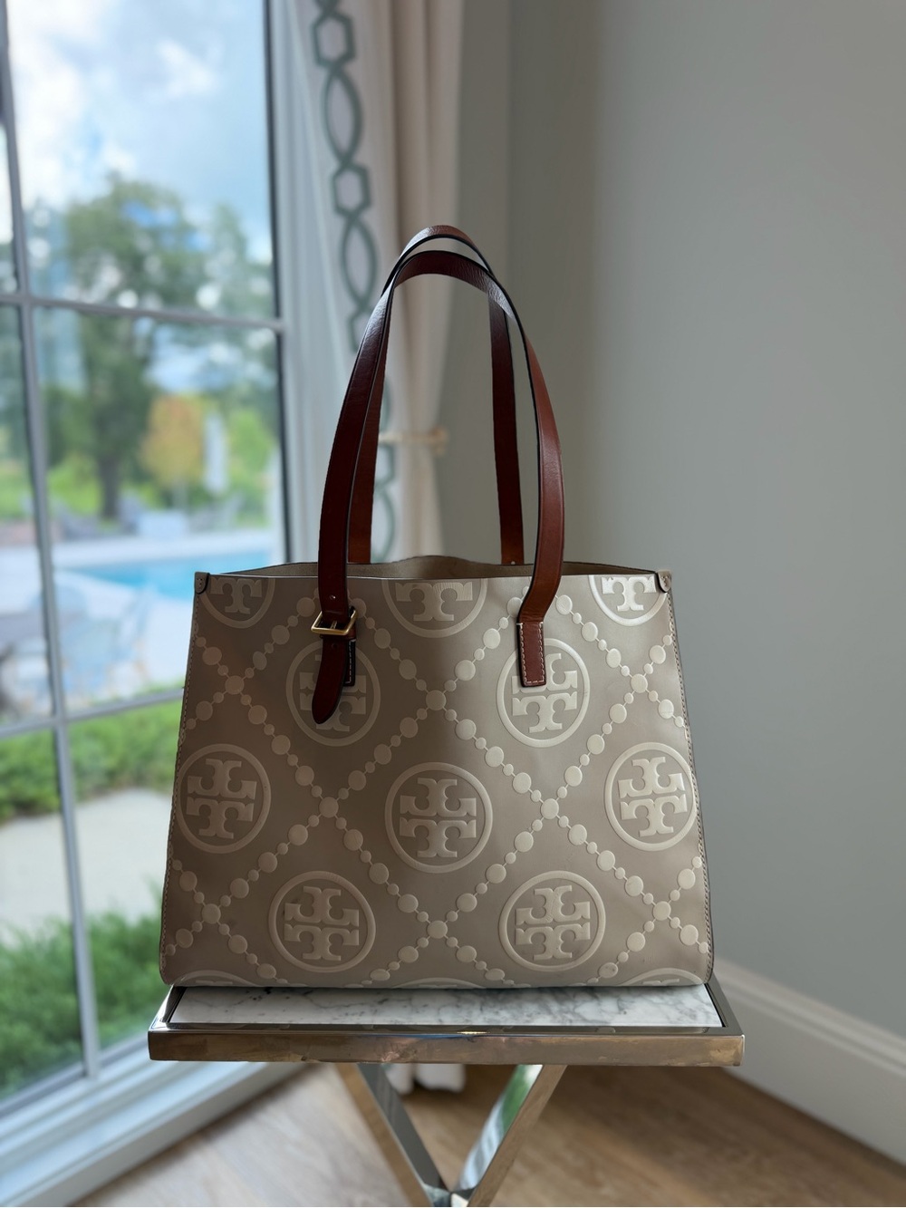 Tory Burch Embossed Logo Tote Bag Taupe Brown Leather